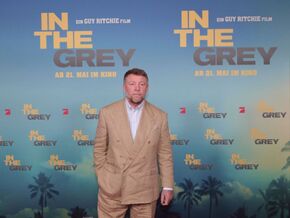 Actionthriller mit coolem Duo – Guy Ritchies “In The Grey”