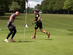Schlagen und laufen: Das sind die Sieger der Speedgolf-Meisterschaften