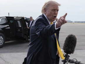Trump: Werden Montagfrüh Schiffe in Hormuz-Straße befreien