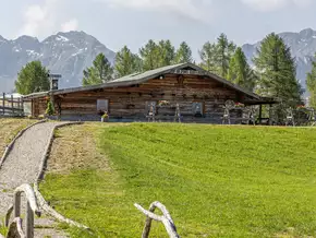 Sauna und Wellness: Dolomitenhütte soll massiv erweitert werden