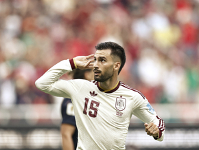 Spanien nach 1:0-Erfolg gegen Uruguay Gruppe-H-Sieger