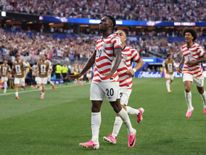 Traumstart für USA mit 4:1-Rekordsieg gegen Paraguay