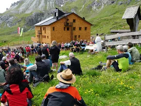 Sesvennahütte feierlich eingeweiht: AVS begeht 80-jähriges Bestehen
