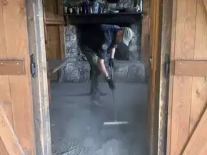 Biwakhütte in den Dolomiten erneut Ziel von Vandalismus