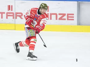 Zweites Jahr in Weiß-Rot für Cole Schneider