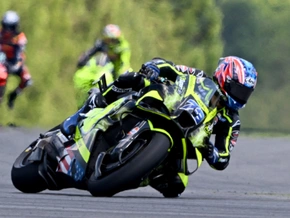 Ogura in Assen erstmals MotoGP-Sieger - Bezzecchi stürzt