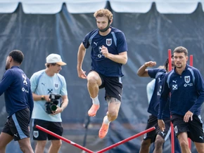 ÖFB-Team im Samstag-Training vollzählig - Posch mit Maske