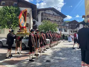 Brauchtum, Zusammenhalt und gelebte Tradition am Herz-Jesu-Sonntag