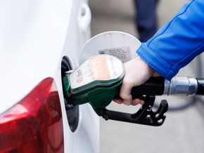 Debatte um Spritpreisbremse nimmt wieder Fahrt auf