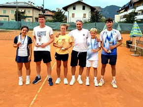 Rovereto erobert Pergine