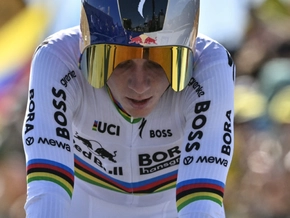 Evenepoel im Tour-Zeitfahren vor Pogacar, Großschartner 13.