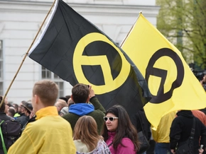 FPÖ zunehmend unter Druck wegen Identitärer