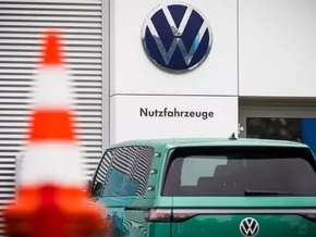 VW-Sparprogramm - Protest vor Aufsichtsratssitzung