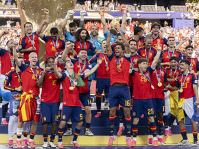 Weltmeister Spanien in Fußball-Weltrangliste vor Argentinien