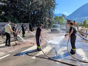 Meran nach der Mure: Straße wieder frei