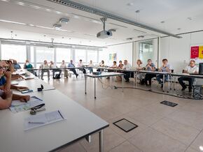 Sozialpartner besprechen Unterstützungsleistung 65+