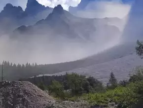 Es hört nicht auf zu rumoren – wieder Steinschlag in den Dolomiten