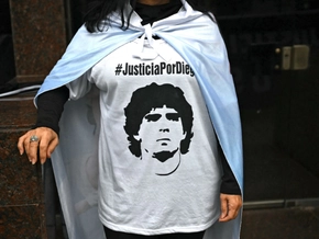 Nierentests vertauscht? Prozess um Maradona-Tod unterbrochen