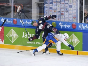 Mit Volldampf ins Finale: EV Zug besiegt die Eisbären Berlin