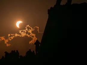 Wenn der Mond die Dolomiten verdunkelt