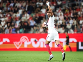 Spaniens WM-Held Torres rettet PSG zum Ligastart 2:2