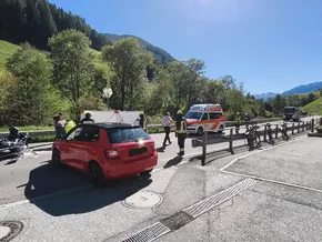 St. Jakob: Unfall zwischen Pkw und Motorrad