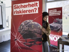 Schweizer lehnen Abschottung durch strikte Neutralität ab