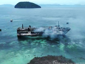 30 Leichen nach Brand auf philippinischer Fähre gefunden