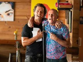 “Brothers”: Sind McConaughey und Harrelson Brüder?