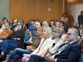 "Caring for Care": Suizidprävention bei pflegenden Personen im Mittelpunkt