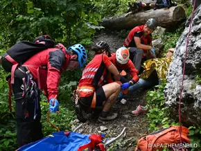 Alpine Vereine warnen vor steigenden Gefahren am Berg