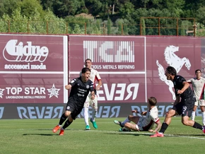 Souveräner 4:1-Auswärtserfolg der Weißroten in Arezzo