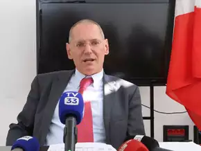 Verfahren wegen Unvereinbarkeit gegen leitenden Oberstaatsanwalt