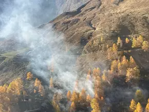 Waldbrand im Passeiertal: Wanderer in Sicherheit gebracht