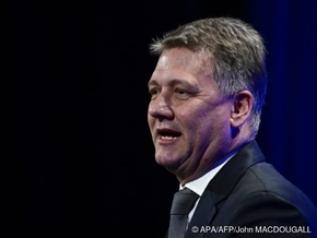 Audi-Chef Döllner rechtfertigt sich für Auftritt mit Trump