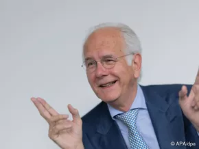 Harald Schmidt hat seinen Jaguar verschenkt