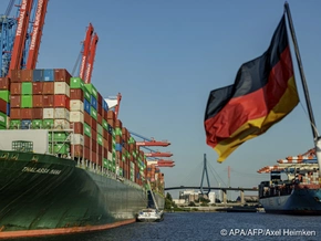 Deutsche Exporte sinken den zweiten Monat in Folge