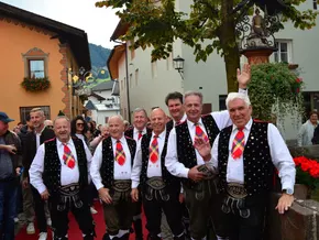 Kastelruth rollt den roten Teppich für seine Stars aus