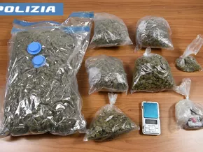 55-Jähriger hortet 1,6 Kilo Drogen in seiner Wohnung