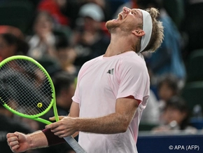 Davidovich Fokina gewinnt nach Aufholjagd Shanghai-Finale