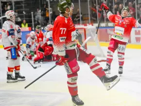 Bozen dominiert gegen KAC