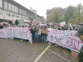 Sorge vor Krawallen auch in Südtirol: Oberschülerinnen im Visier