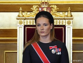 Erster Solo-Auftritt für Norwegens Kronprinzessin