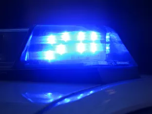 Weihnachts-Umtrunk mit Blaulicht in Bozen