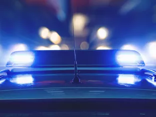 Zwei Frauen bei Unfall in Waidbruck verletzt