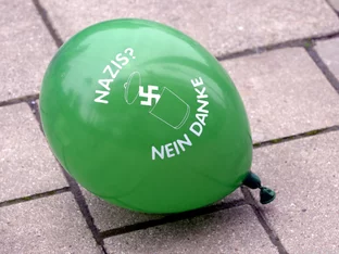 Wieder mehr rechtsextreme Straftaten in Österreich