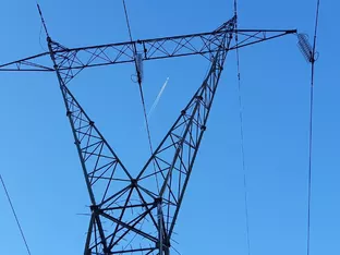 1.265 Strommasten sollen in Südtirol verschwinden