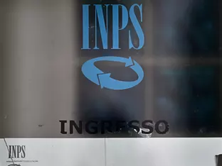 Rabensteiner kritisiert Führung des NISF/INPS in Bozen und fordert deutsche Leitung