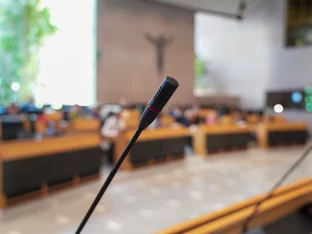 Von Regionalwährung über Alperia bis zum Nahverkehr: Fragestunde im Landtag