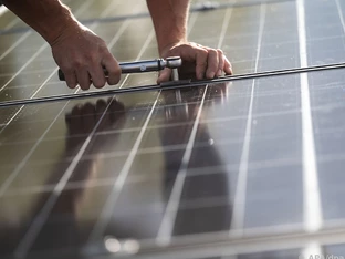 Photovoltaik: Eurac Research erweitert Labore entlang der gesamten Wertschöpfungskette